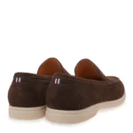 Ανδρικό loafer Isaac Roma ταμπά σουέτ, λεπτομέρεια πίσω όψης με ραφές