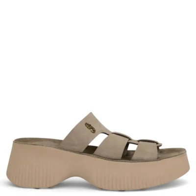 Γυναικείες ανατομικές flatforms Fantasy Sandals Valerie σε καφέ χρώμα, πλάγια όψη.
