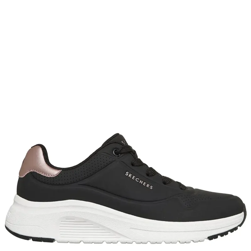 gynaikeia-sneakers-skechers-190265-BLK-mayra-plai Γυναικεία sneakers Skechers 190265 BLK Μαύρο σε πλάγια όψη